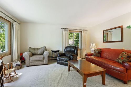 615 Bucher Ave, Saint Paul MN  55126-4628 exterior