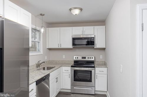 3304 Ely Rd, Fallston, MD 21047-1120