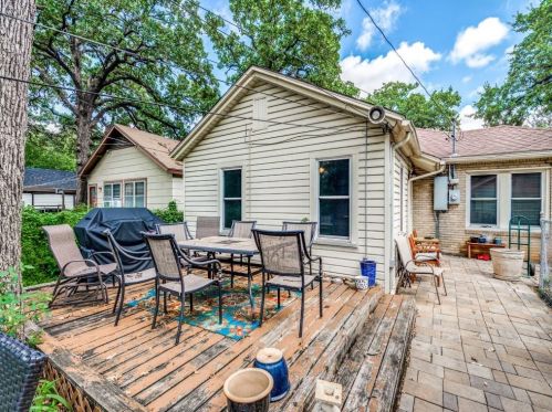 2324 Lotus Ave, Fort Worth TX  76111-1645 exterior