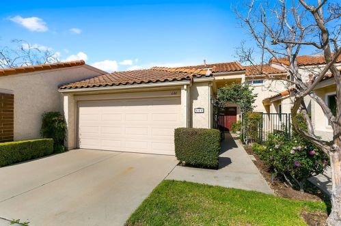 644 Colonial Cir, Fullerton, CA 92835-2773