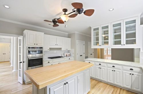 110 Hemmingwood Way, Atlanta GA  30350-4331 exterior
