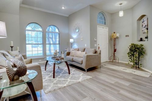 4506 Parkview Ln, Fort Worth TX  76137-5457 exterior