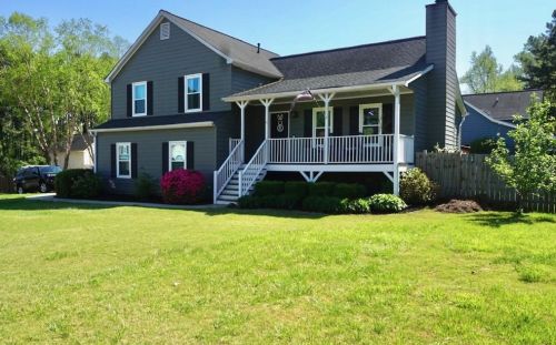1750 Woodvine Ct, Kennesaw, GA 30144-6307