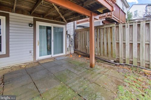 1653 Hugo Cir, Silver Spring MD  20906-5922 exterior