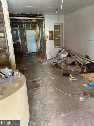 4516 Colorado St, Philadelphia, PA 19140-1139