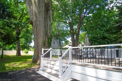 9 James St, Montclair NJ  07042-2901 exterior
