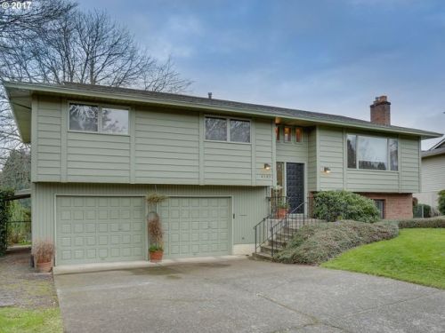 4985 Casa Del Rey Dr, Portland, OR 97222-3701