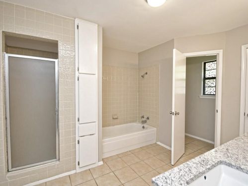 8302 Farmington Ct, Austin TX  78736-1744 exterior