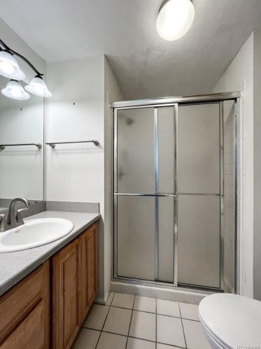 6909 Briarwood Dr, Englewood CO 80112-1160 exterior