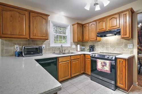 11 Heather Ridge Ct, Miami OH  45056-9502 exterior