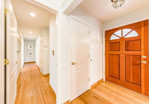 2410 Villa Nueva Way, Mountain View, CA 94040-4457