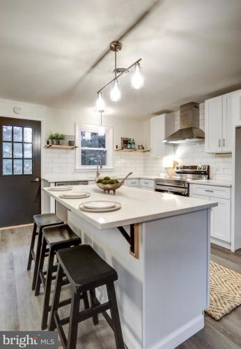 536 Friendship Ave, Lancaster PA  17601-4416 exterior