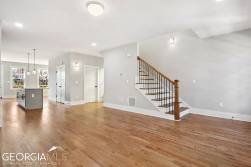 106 Hogue St, Atlanta GA  30312-1641 exterior