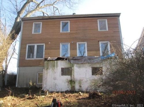 23 Ridgewood Rd, Norwalk, CT 06853-1224