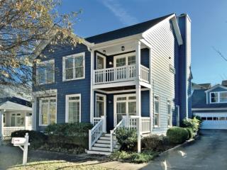 122 Ridley Ln, Decatur, GA 30030-2909