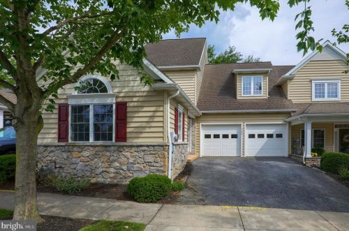 304 Wendover Way, Lancaster, PA 17603-9610