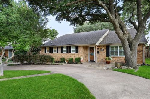 10410 Chesterton Dr, Dallas, TX 75238-2206