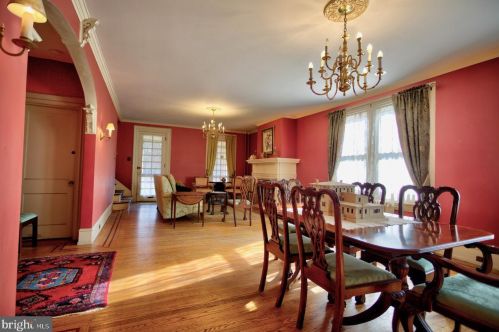 310 Warwick Rd, Haddonfield NJ 08033-3828 exterior