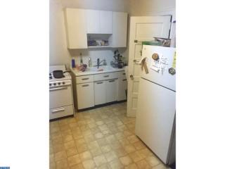 5437 Berks St, Philadelphia, PA 19131-3118
