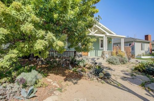 2423 18th St, Santa Monica, CA 90405-2720