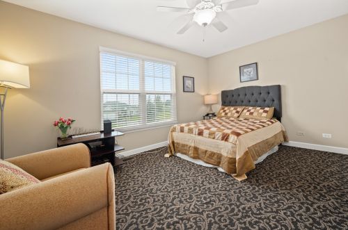 1826 Luther Lowell Ln, Sycamore IL  60178-8751 exterior