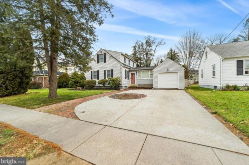 103 Breslin Ave, Tavistock, NJ 08033-3013