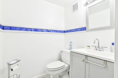2749 Fieldstone Dr, Conyers GA  30013-1949 exterior
