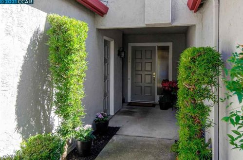109 Rosario Ct, San Ramon, CA 94583-2124