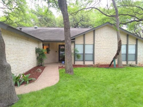 10306 Caracara Dr, Austin, TX 78750-1605