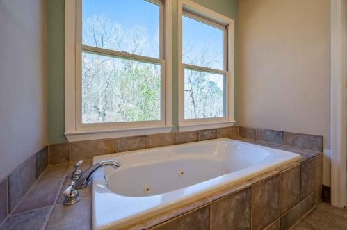 542 Peaceful Valley Dr, Cleveland GA  30528-4250 exterior