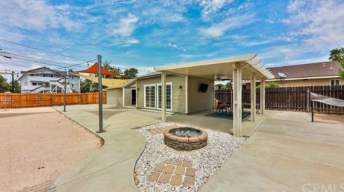 3457 Mulberry St, Riverside CA  92501-2944 exterior