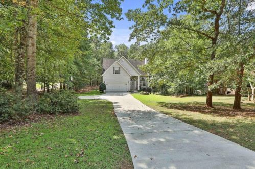 94 Lancaster Way, Newnan, GA 30263-4770