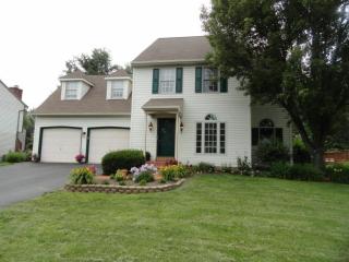 3124 Greenridge Dr, Lancaster, PA 17601-1368