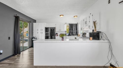 15760 Crystal Springs Dr, Palm Springs, CA 92262-1095