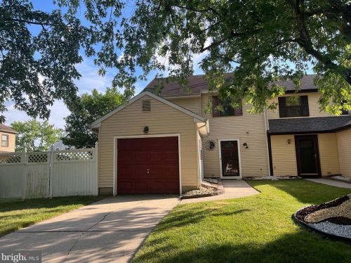 28 Hewitt Ln, Erial, NJ 08081-2548