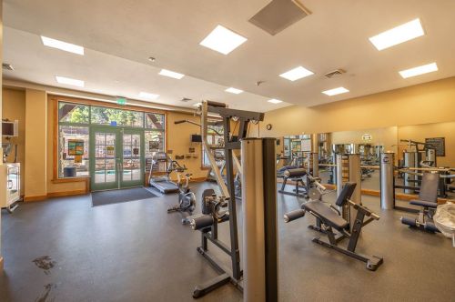 4001 Northstar Dr, Truckee CA  96161-4250 exterior