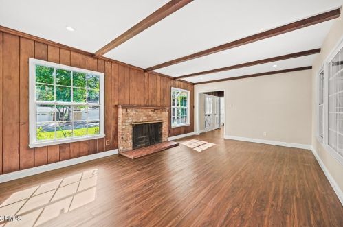 3855 Altura Ave, Glendale CA 91214-3456 exterior