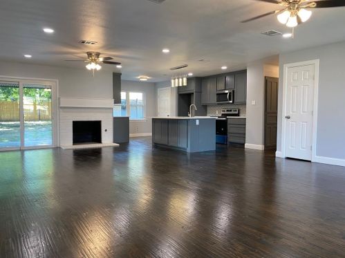 6916 Culver Ave, Fort Worth, TX 76116-9104