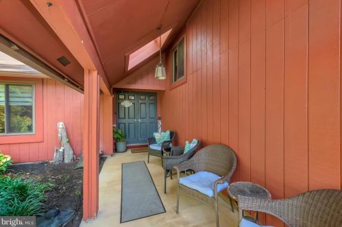 3 Hill Ct, Fredericksburg, VA 22407-1333