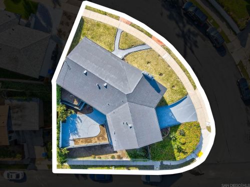 5514 Mira Flores Dr, San Diego, CA 92114-5419