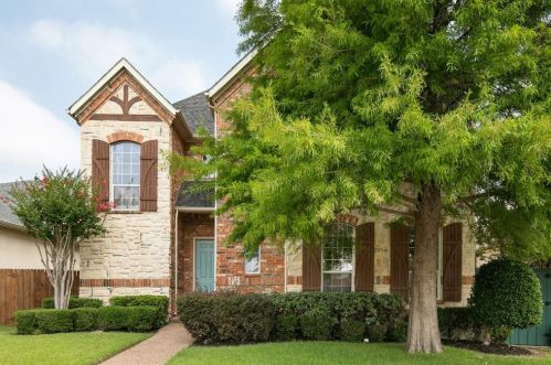 3339 Garrett Dr, Irving, TX 75062-6594