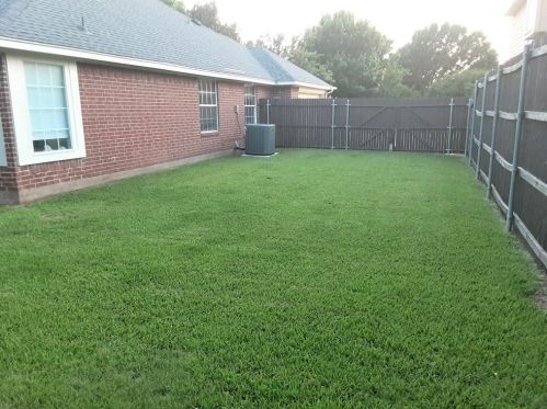 8512 Steeple Ridge Dr, Fort Worth TX  76182-8323 exterior