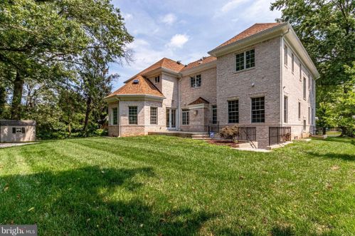 6911 Rosemont Dr, Mc Lean, VA 22101-4311