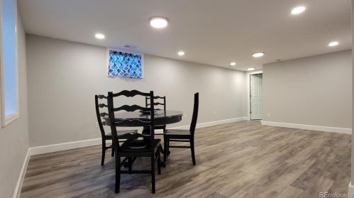 7029 Magnolia Cir, Englewood CO exterior