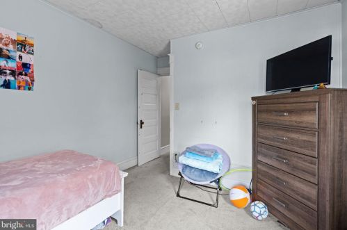 428 Ross St, Lancaster PA  17602-1944 exterior