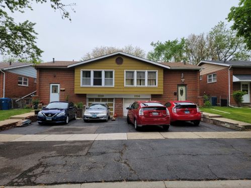 1118 Countryside Dr, Hanover Park, IL 60133-6443