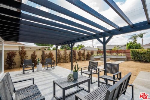 2854 Orange Ave, Anaheim CA  92804-3235 exterior