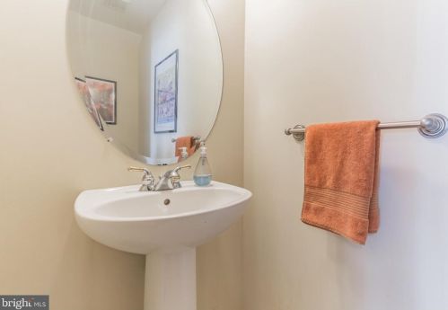 6507 Coventry Way, Mount Laurel NJ  08054-6828 exterior