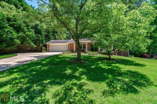 1121 Old Farm Rd, Watkinsville, GA 30677-1723