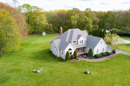 2754 Hebron Ave, Glastonbury, CT 06033-2721